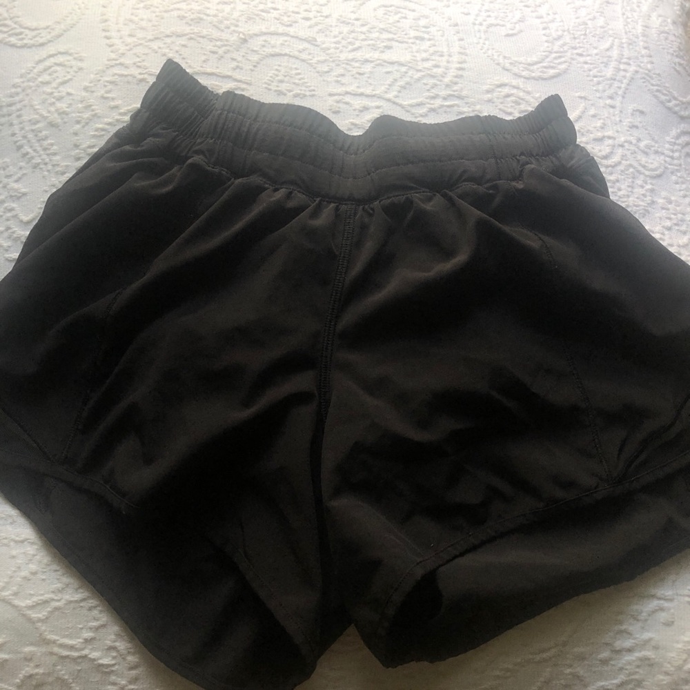 Lululemon hotty hot shorts